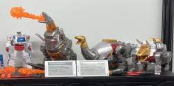 462093 B
