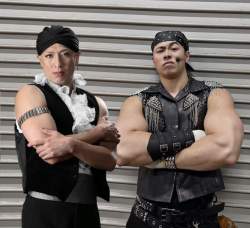 594178 B
