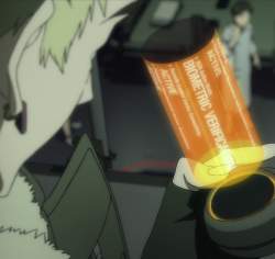 1004668 B