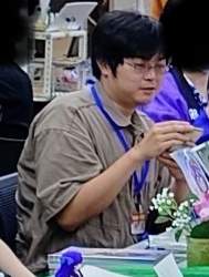 1012517 B