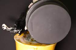 4291943 B