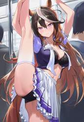 1652281 B