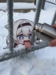 2852853 B