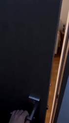 748529 B