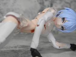 1232473 B