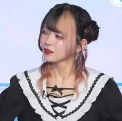 456871 B