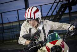 299332 B