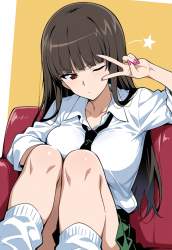 725874 B