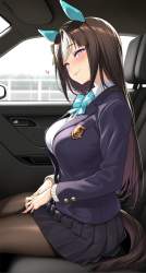 272179 B