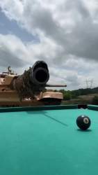 733625 B