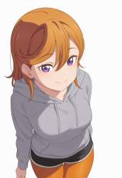 77689 B