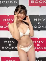 305403 B
