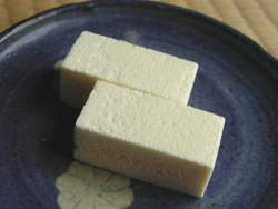 62548 B
