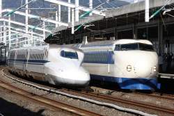425133 B