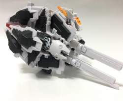 760558 B