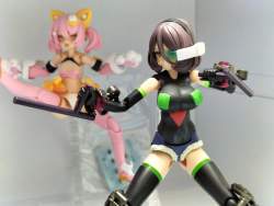 206683 B