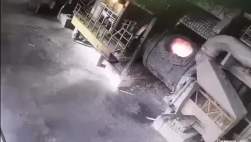 2043275 B