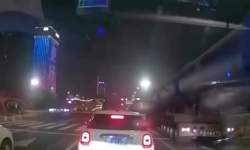 1808778 B