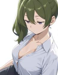 2471136 B