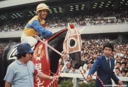 212000 B