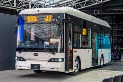 153530 B
