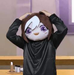 220699 B