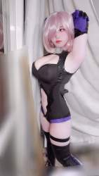 327722 B