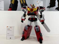 235815 B