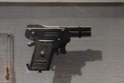265366 B