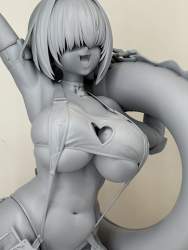 724651 B