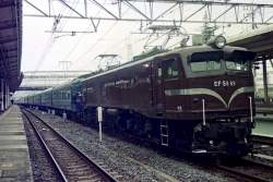 247086 B