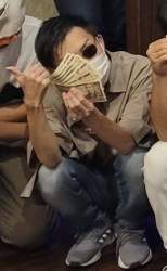 645220 B