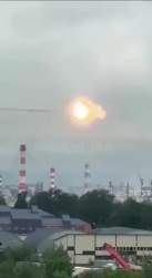 493718 B
