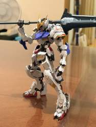 370981 B