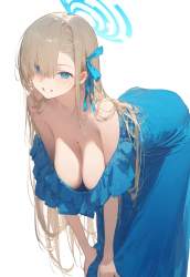 484781 B