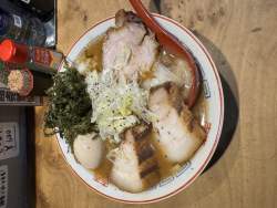 1289370 B