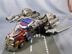 323688 B