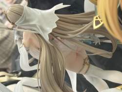 543708 B