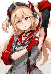 685573 B