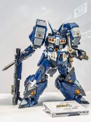 1395907 B