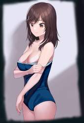 794589 B