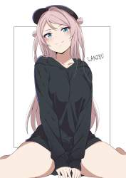 703791 B