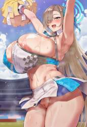978962 B