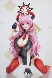 687983 B