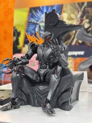 1078261 B