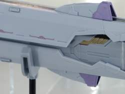 1033704 B
