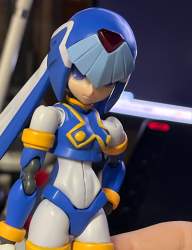 300230 B