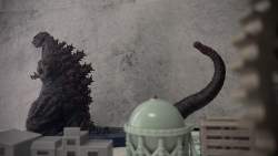 127967 B