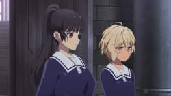 592223 B