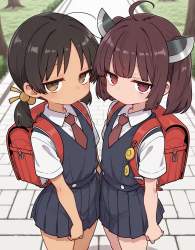 275832 B